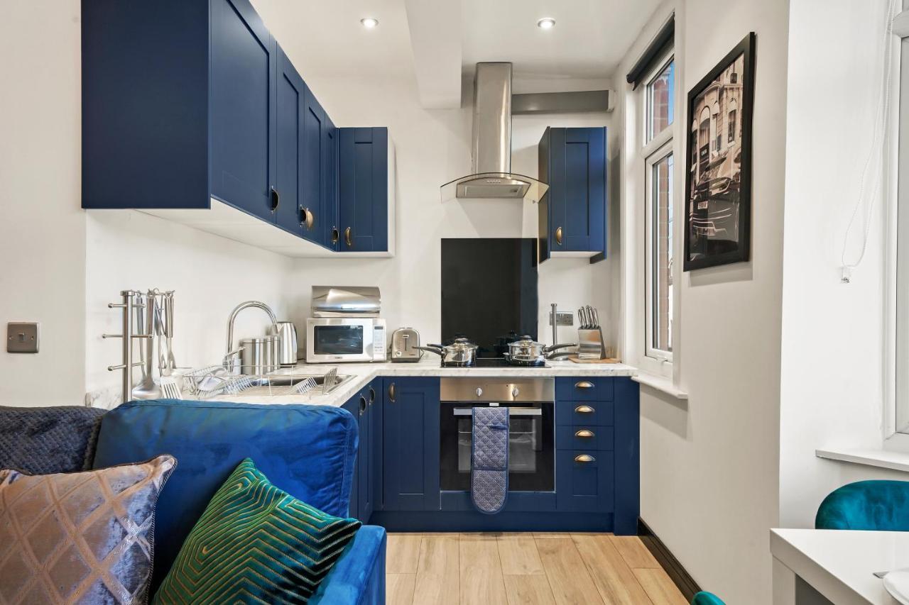 Appartamento Stylish Yorkshire Gem - Sleeps 4 - Great Location Castleford Esterno foto